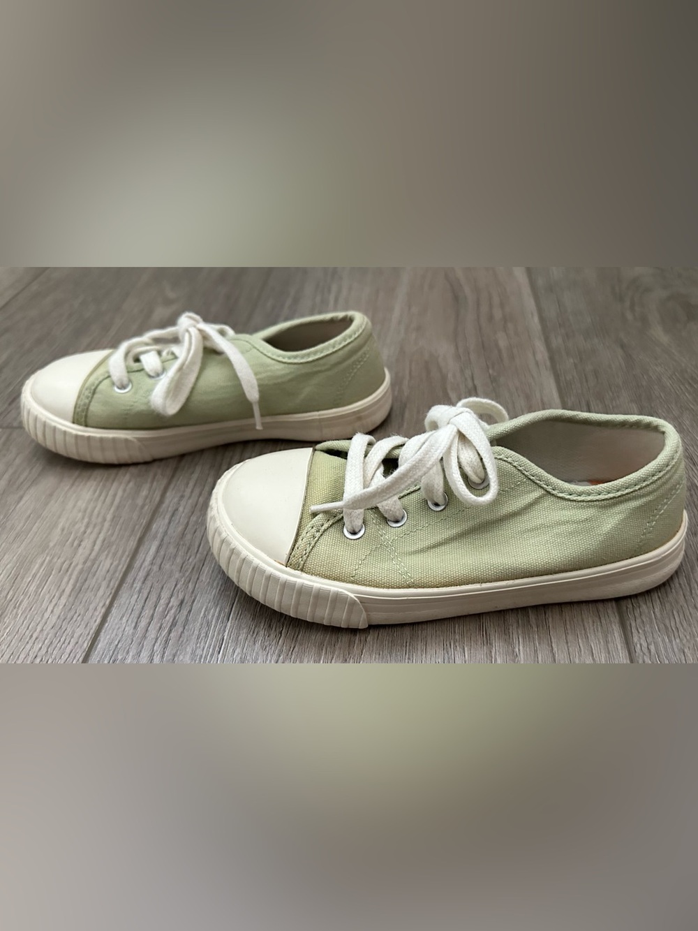 Zara Canvas Shoes - Picture 4 of 5